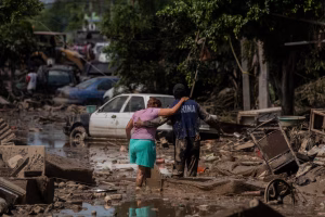Inundaciones en Veracruz y el centro del país demuestran la bancarrota del Estado: ¡Ayudemos a las familias obreras y campesinas! Inundaciones en Veracruz y el centro del país demuestran la bancarrota del Estado: ¡Ayudemos a las familias obreras y campesinas!