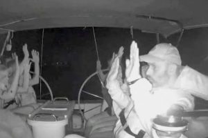 ISRAEL HA INTERCEPTADO LA FLOTILLA: ¡BLOQUEAD TODO! – ¡POR UN BOICOT DE LOS TRABAJADORES Y UNA HUELGA GENERAL!