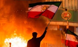 Irán: entre la revolución y el oportunismo imperialista, ¡la decisión es del proletariado!