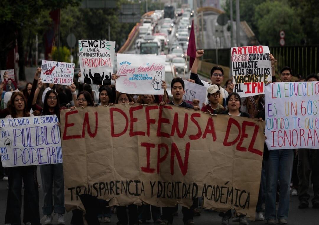 IPN toma del Canal Once