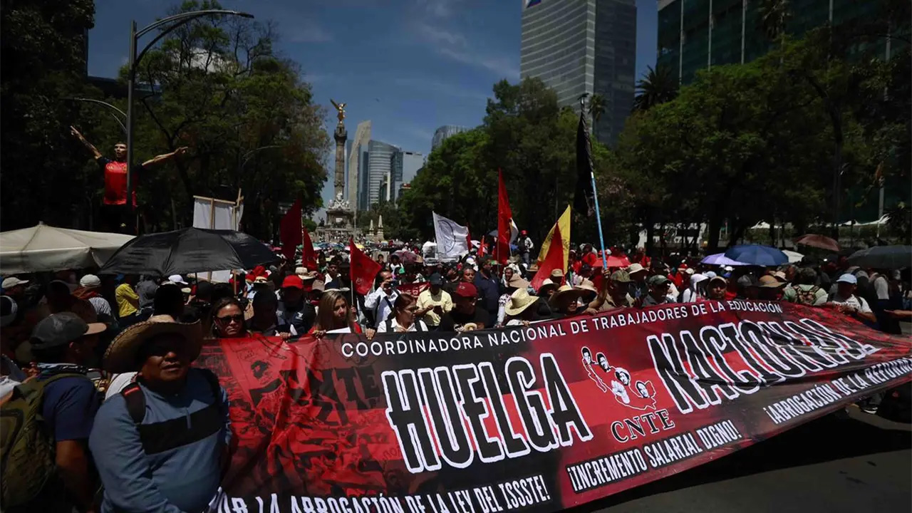 la-cnte-inicia-huelga-nacional-y-marcha-al-zocalo-00b9d777-focus-0-0-1280-720