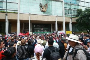 Los trabajadores del Seguro Social deben llamar a un frente unido en defensa de las pensiones y el salario